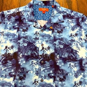 Mens XL Hawaiian button down shirt. Blue Palm tree print